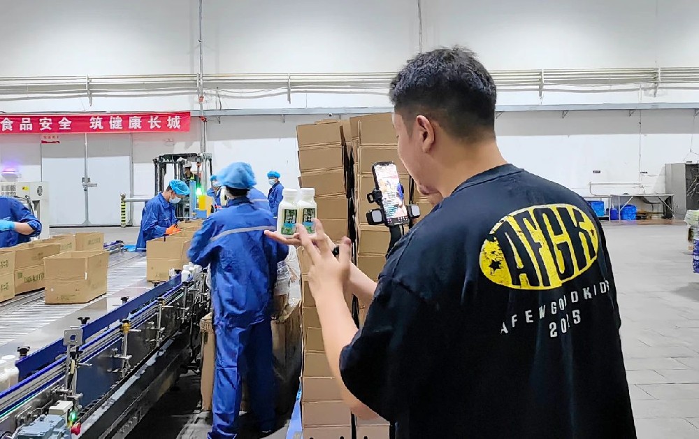 依托傳祁乳業硬核優勢，鮮風生活鮮牛奶直播“出圈”